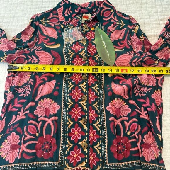Farm Rio Seashell Tapestry Teal Buttoned Shirt-Blouse Size Medium New With Tags - Picture 9 of 13